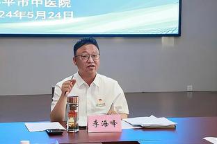 ?最萌身高差！美媒PS波尔-波尔与小托马斯合影复刻经典